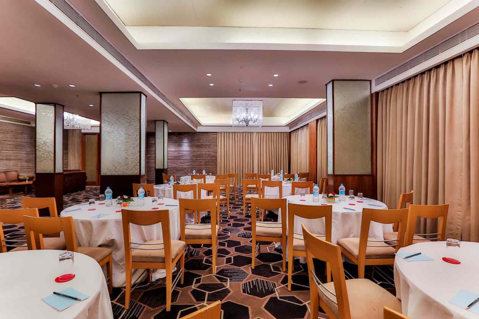 luxury hotels in mumbai